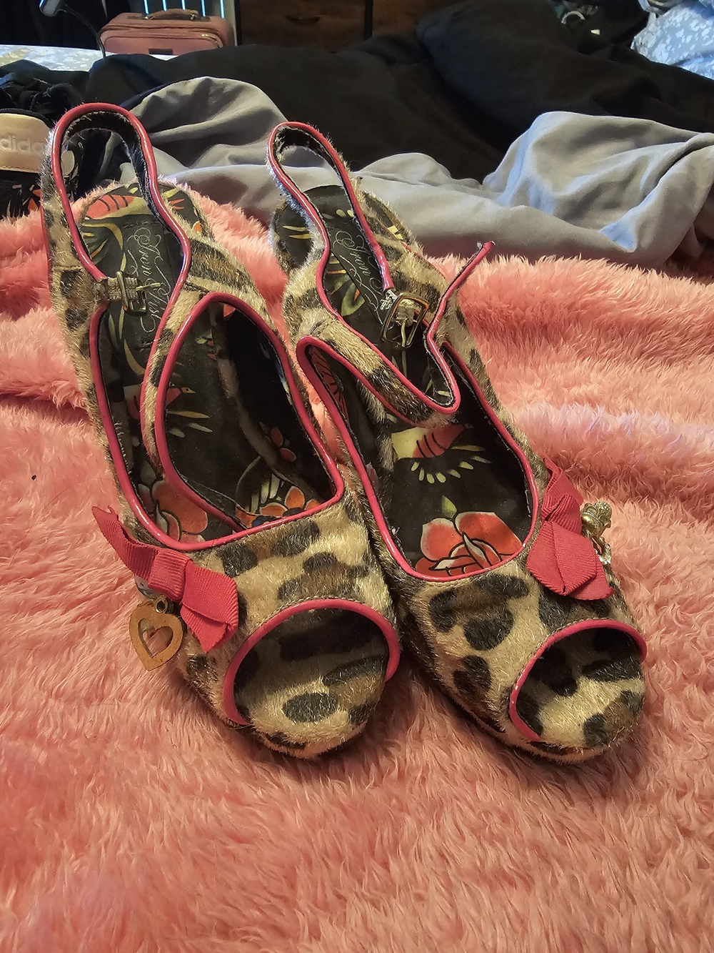 Iron Fist Leopard Print Platform Pinup Peep-Toe Slingback Heels Sz10